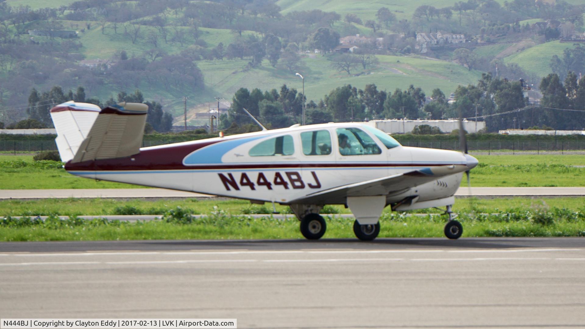 N444BJ, 1962 Beech P35 Bonanza C/N D-7023, Livermore Airport 2017
