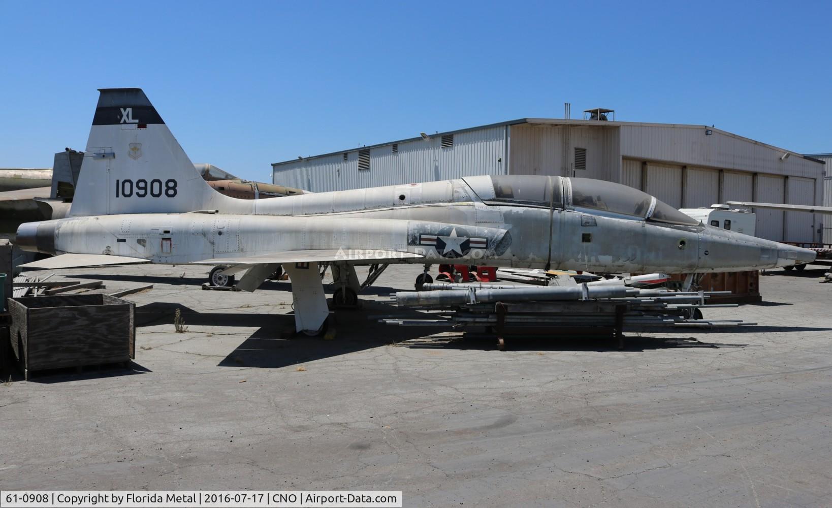 61-0908, 1961 Northrop T-38A Talon C/N N.5274, T-38A