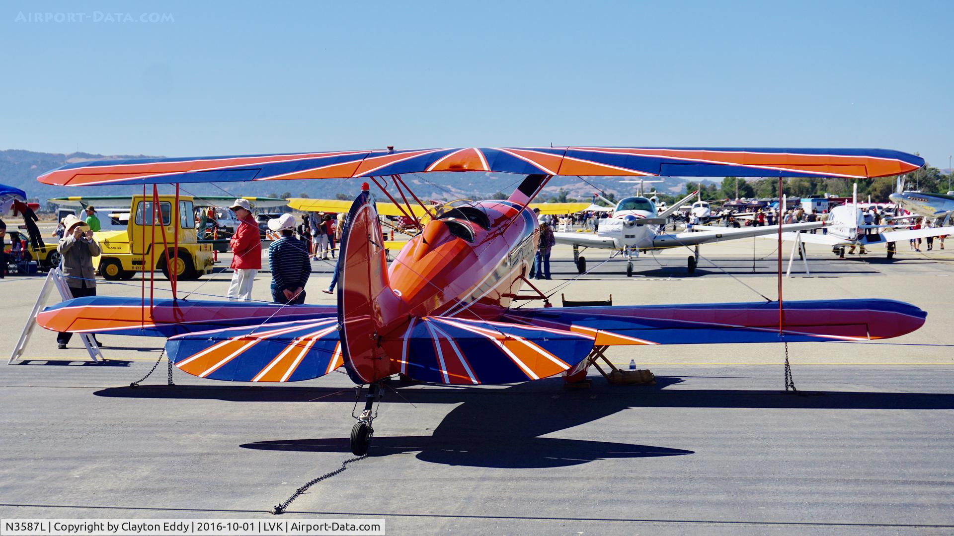 N3587L, 1978 Great Lakes 2T-1A-2 Sport Trainer C/N 0809, Livermore Airport 2016