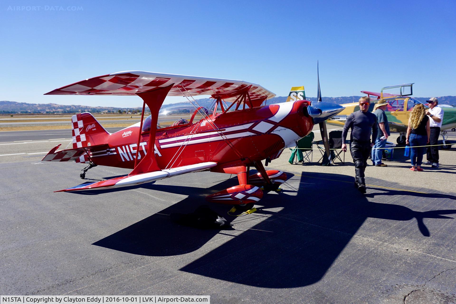 N15TA, 2001 Aviat Pitts S-2C Special C/N 6045, Livermore Airport 2016