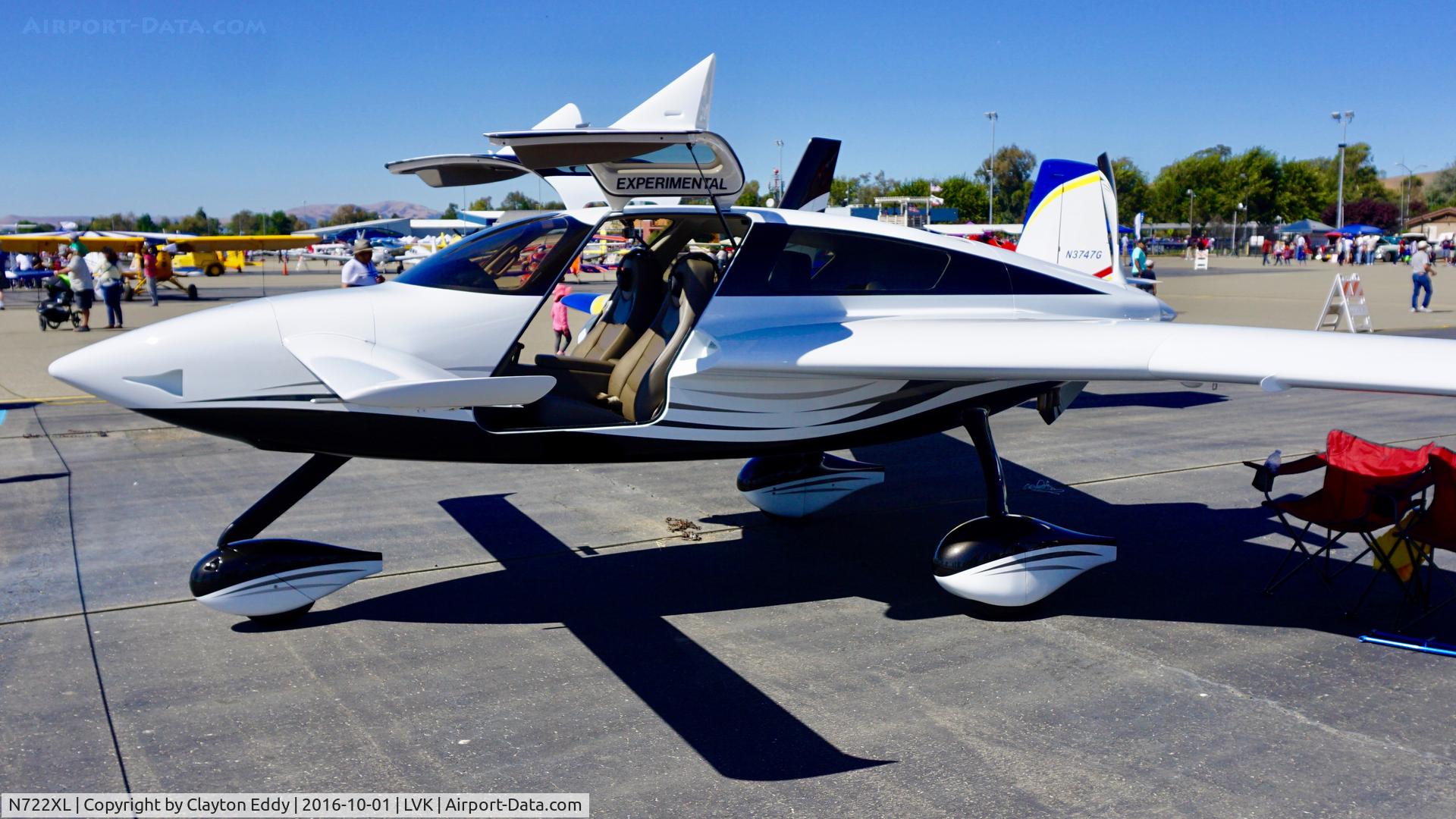 N722XL, 2013 Velocity Velocity XL FG C/N 3FX038, Livermore Airport 2016