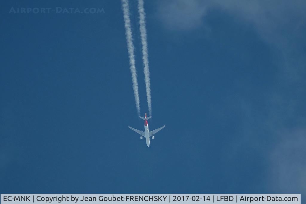 EC-MNK, 2016 Airbus A330-202 C/N 1755, 