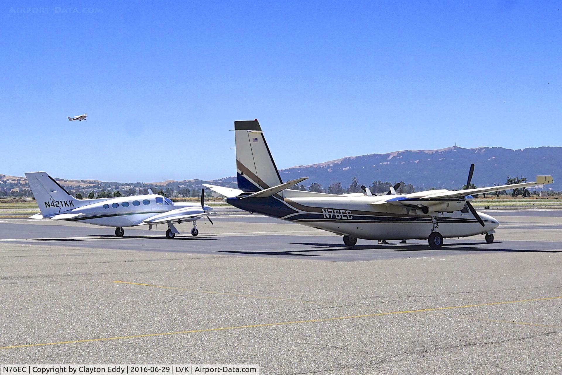 N76EC, 1974 Rockwell 690A Turbo Commander Turbo Commander C/N 11208, Livermore Airport 2016