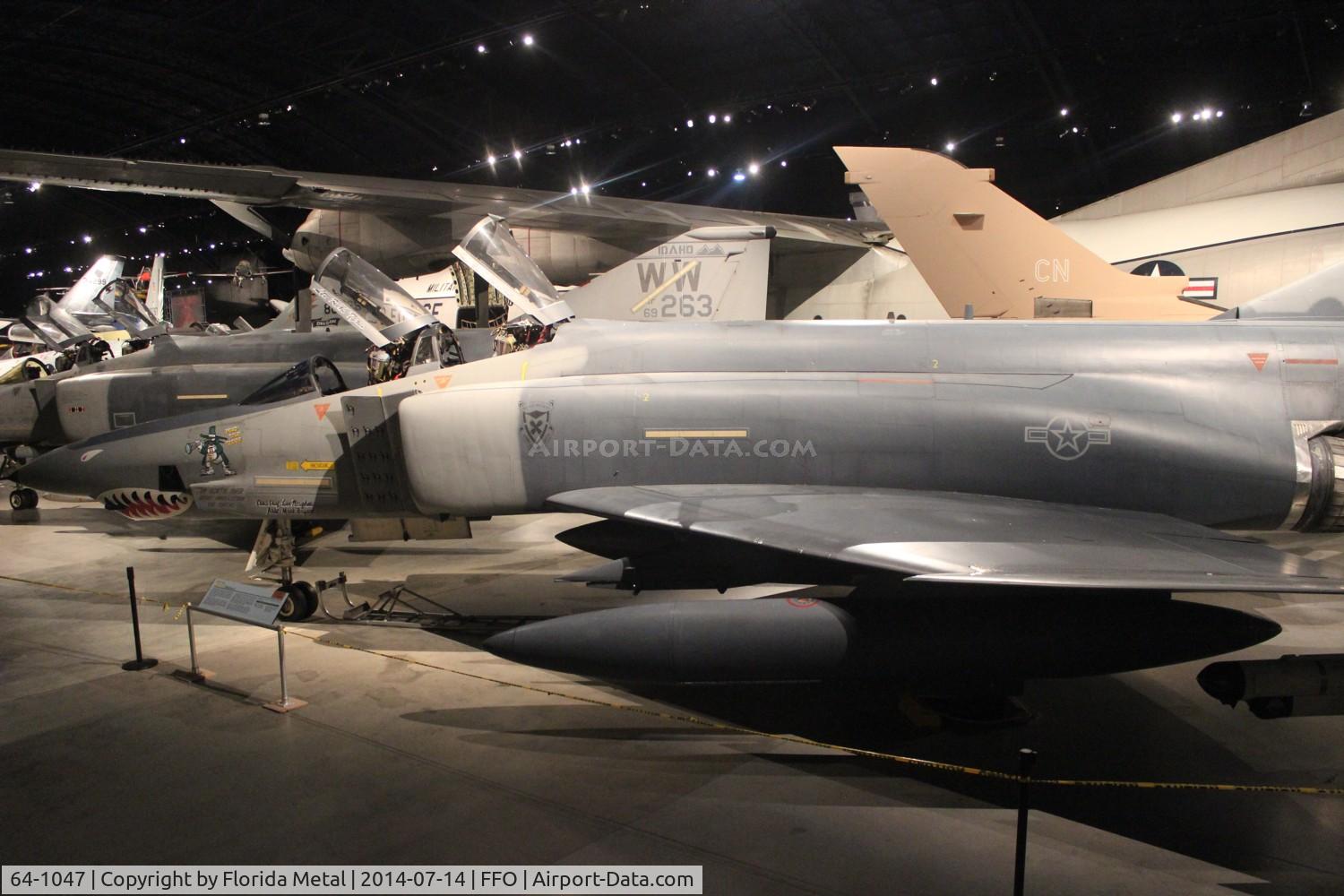 64-1047, 1964 McDonnell RF-4C-22-MC Phantom II C/N 947, RF-4C