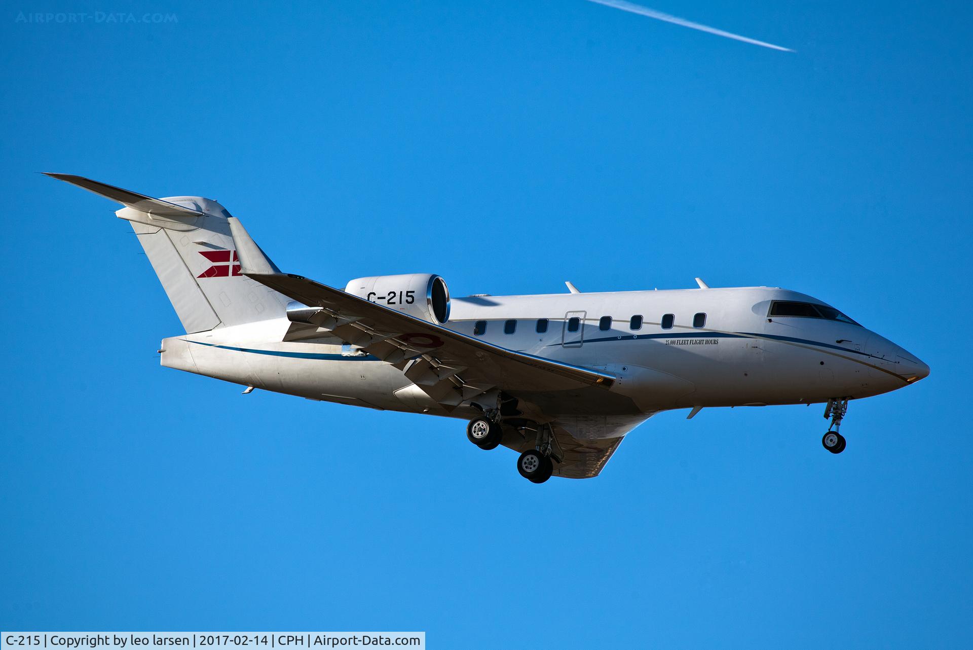 C-215, 2001 Bombardier Challenger 604 (CL-600-2B16) C/N 5515, Copenhagen 14.2.2017