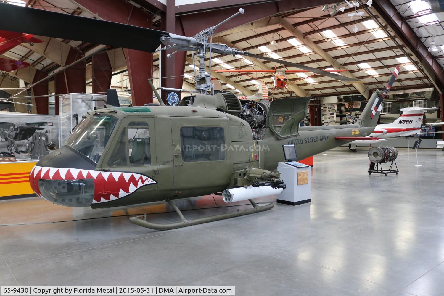 65-9430, Bell UH-1M Iroquois C/N 1330, UH-1M