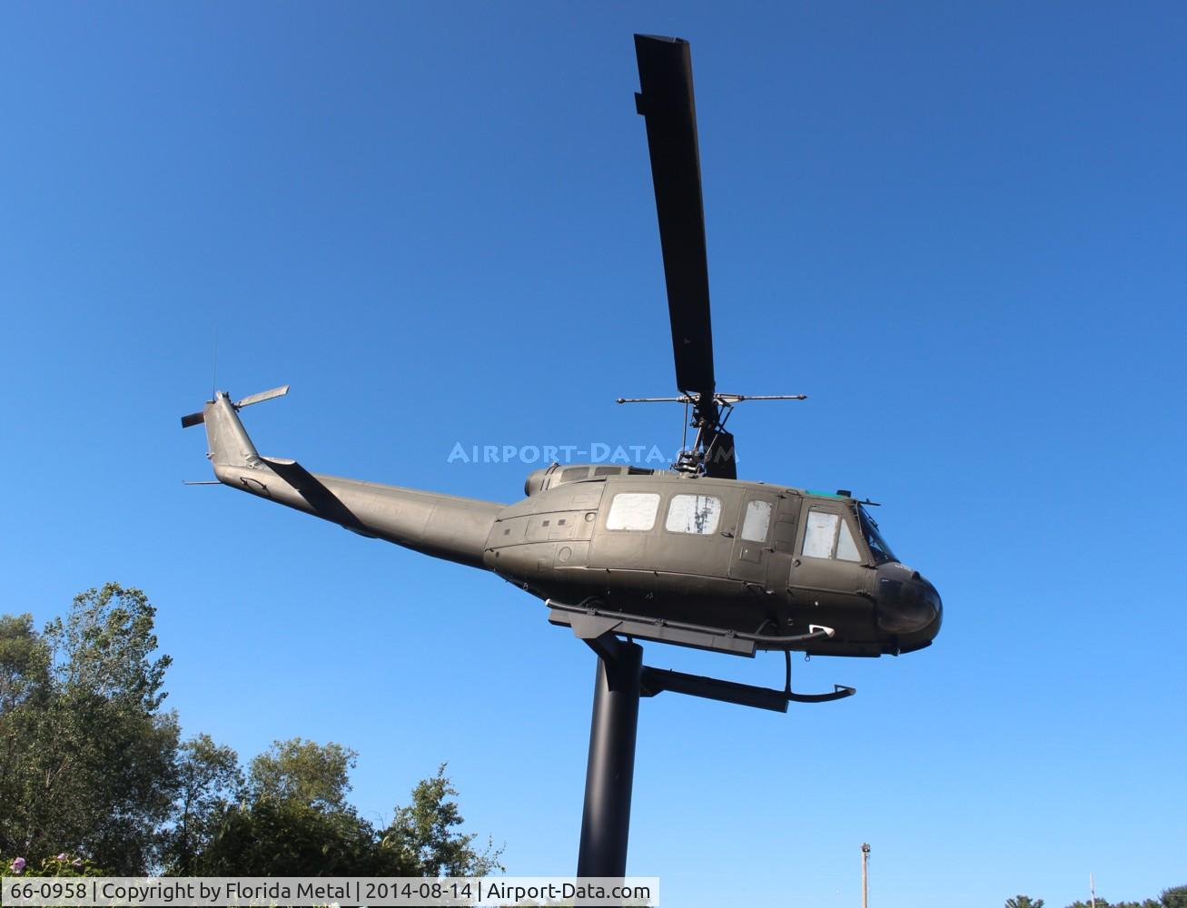 66-0958, 1966 Bell UH-1H Iroquois C/N 5441, UH-1H in Muskegon MI