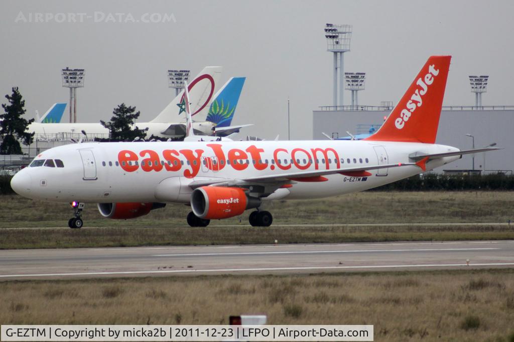 G-EZTM, 2009 Airbus A320-214 C/N 4014, Taxiing