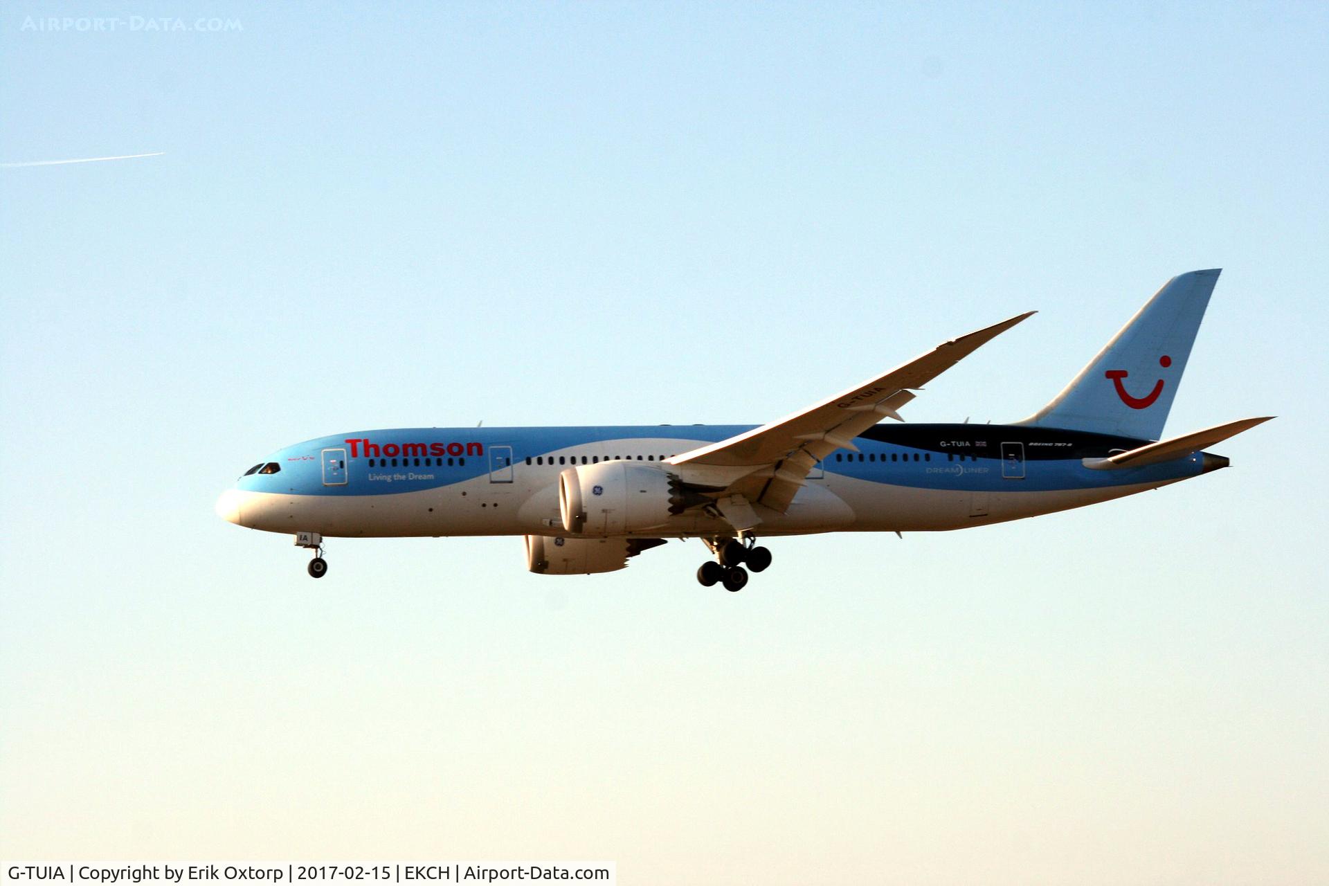 G-TUIA, 2013 Boeing 787-8 Dreamliner C/N 34422, G.TUIA landing rw 22L