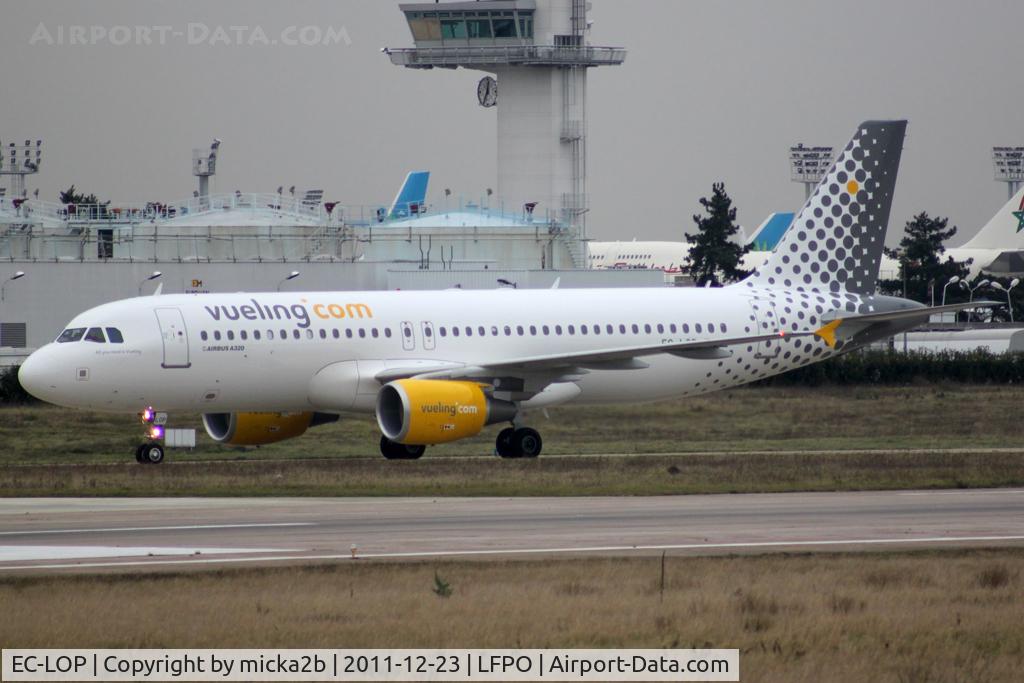 EC-LOP, 2011 Airbus A320-214 C/N 4937, Taxiing