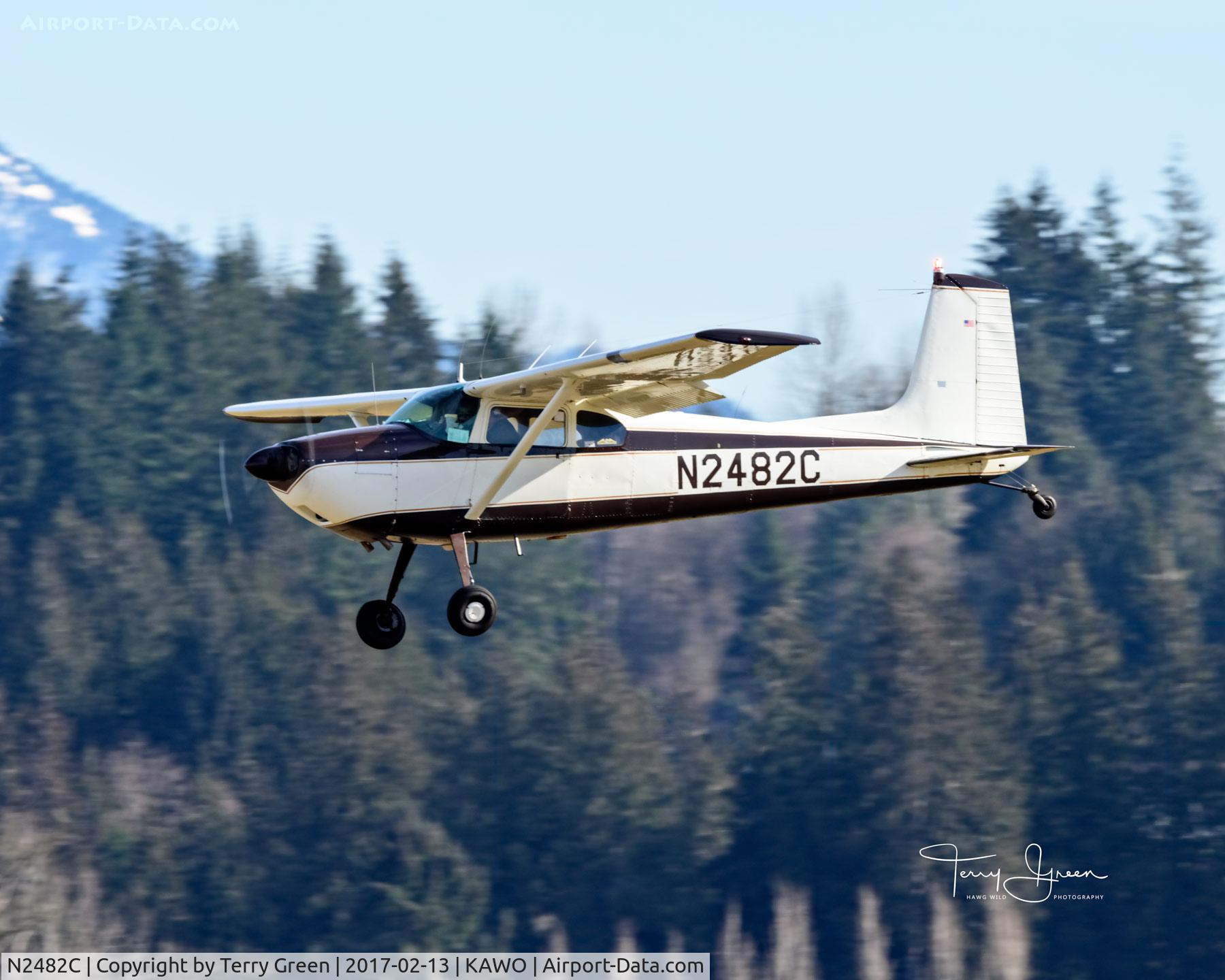 N2482C, 1954 Cessna 180 C/N 30782, KAWO