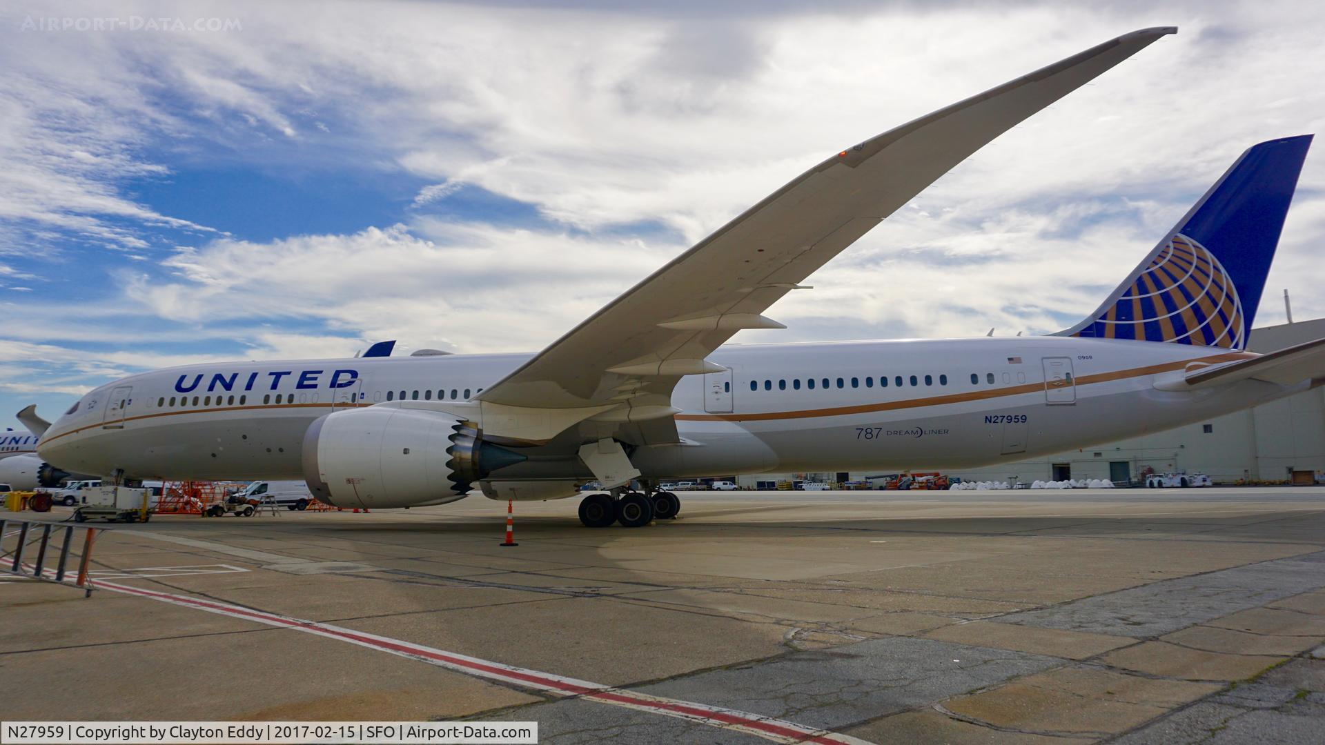 N27959, 2015 Boeing 787-9 Dreamliner C/N 36407, SFO 2017