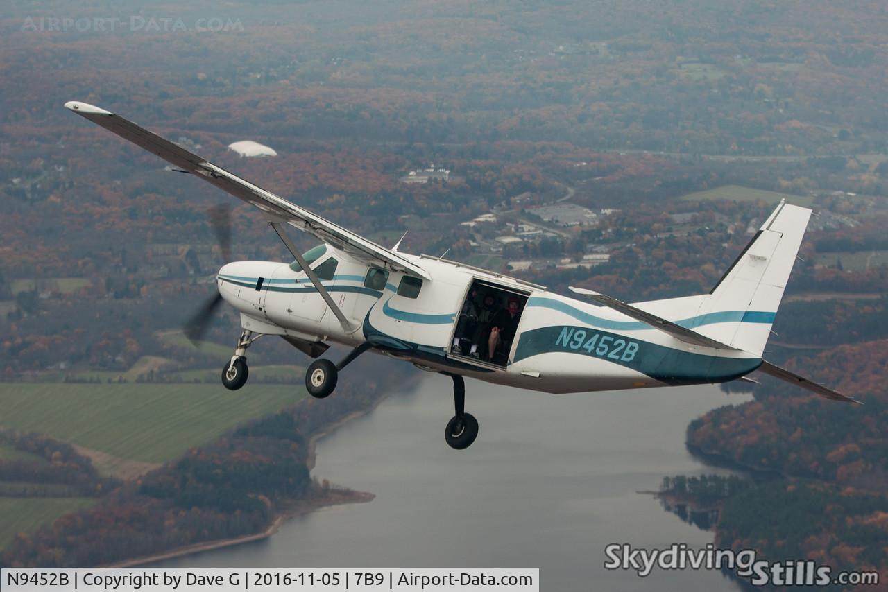 N9452B, 1988 Cessna 208B Grand Caravan C/N 208B0123, Over Ellington, CT