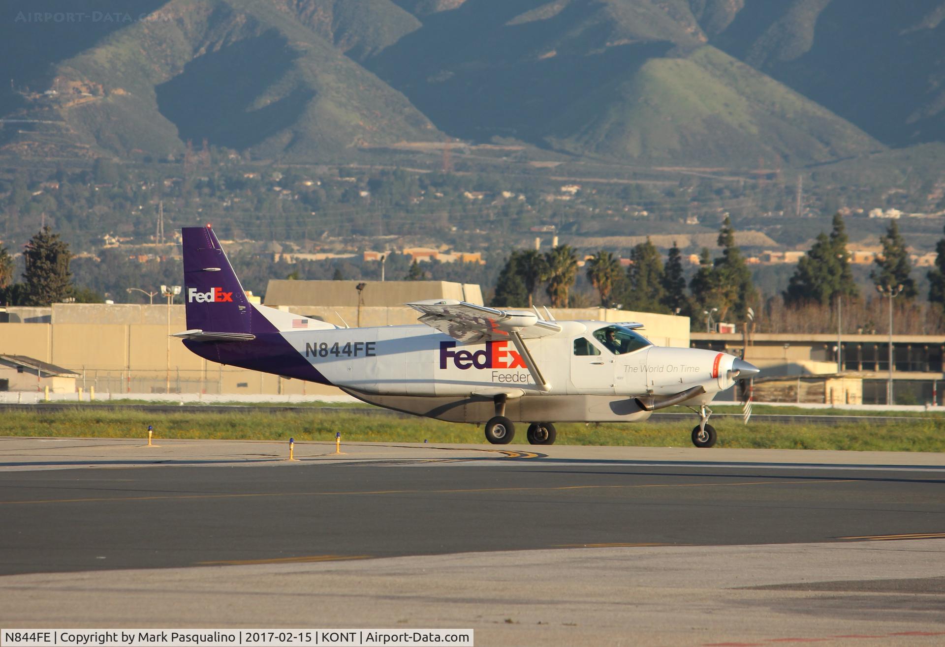N844FE, 1989 Cessna 208B Super Cargomaster C/N 208B-0149, Cessna 208B