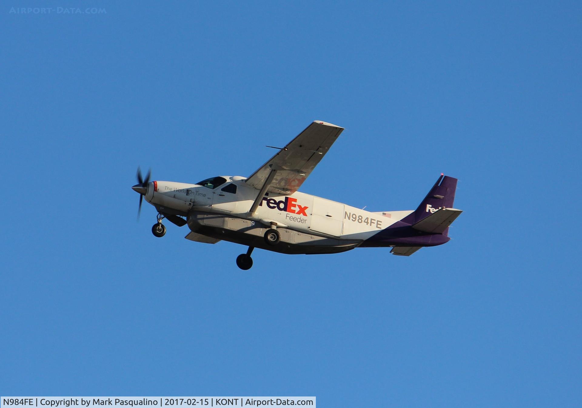 N984FE, 1988 Cessna 208B Super Cargomaster C/N 208B0115, Cessna 208B