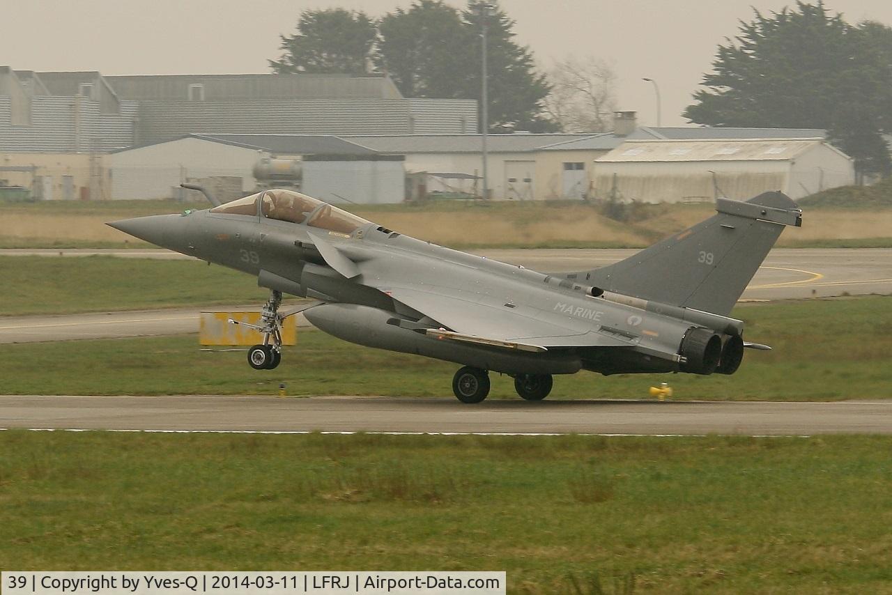 39, Dassault Rafale M C/N 39, Dassault Rafale M,  Landing rwy 08, Landivisiau Naval Air Base (LFRJ)