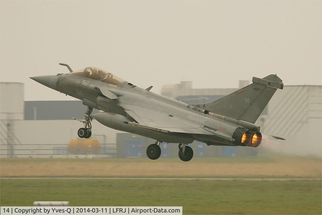 14, Dassault Rafale M C/N 14, Dassault Rafale M,  Take off rwy 08, Landivisiau Naval Air Base (LFRJ)