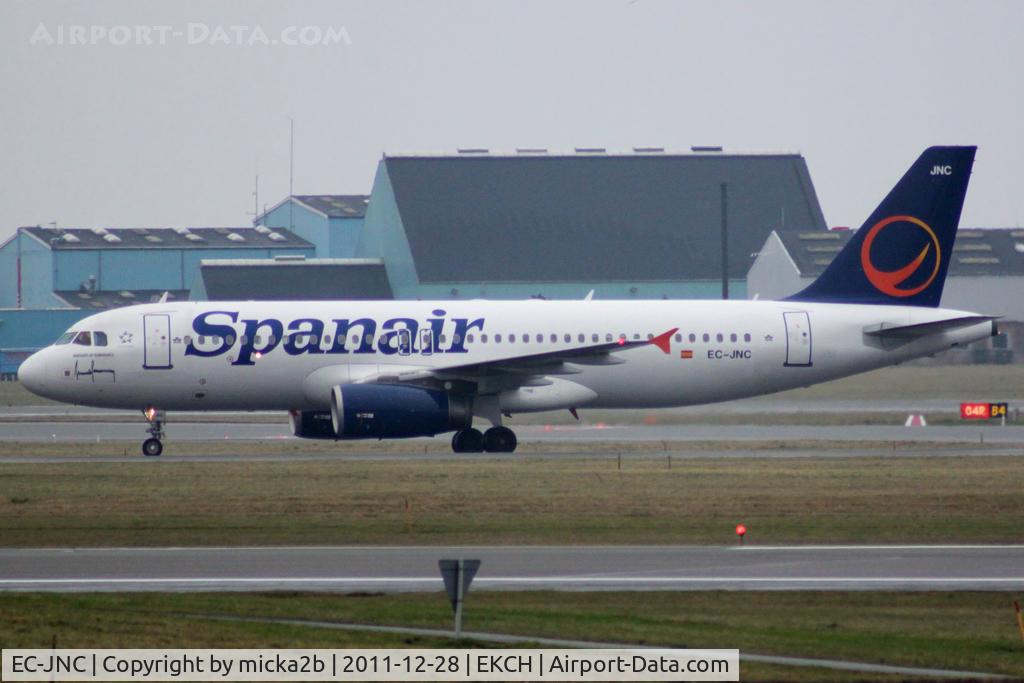 EC-JNC, 2005 Airbus A320-232 C/N 2589, Taxiing