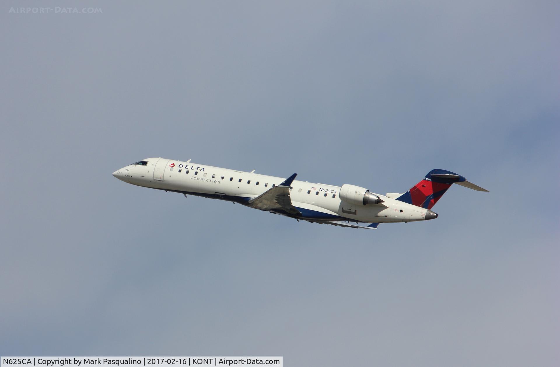 N625CA, 2003 Bombardier CRJ-700 (CL-600-2C10) Regional Jet C/N 10113, CL-600-2C10