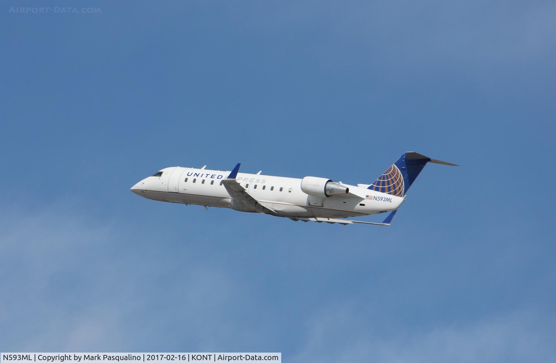 N593ML, 2001 Bombardier CRJ-200ER (CL-600-2B19) C/N 7465, CL-600-2B19