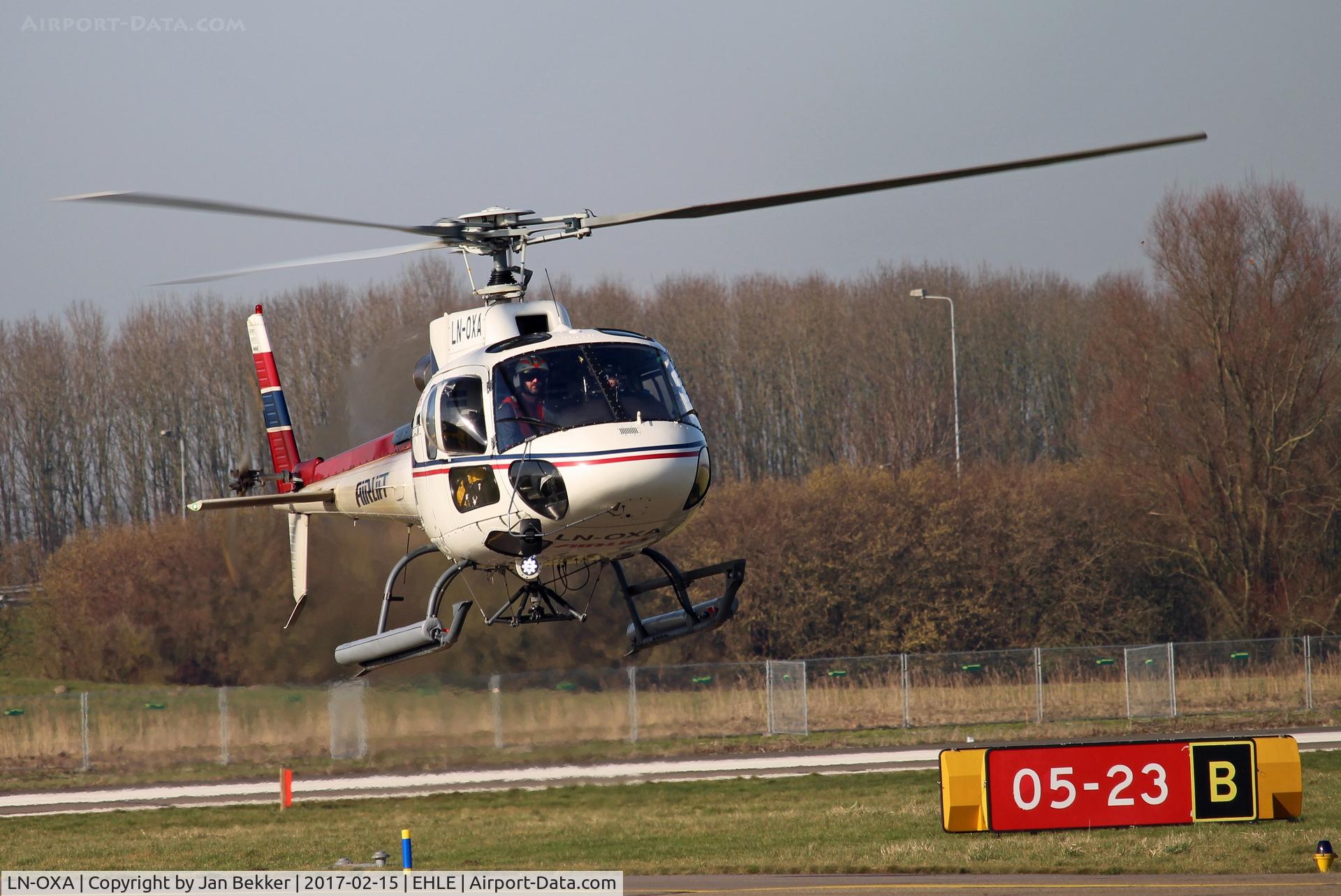 LN-OXA, Eurocopter AS-350B-3 Ecureuil Ecureuil C/N 4255, Lelystad Airport