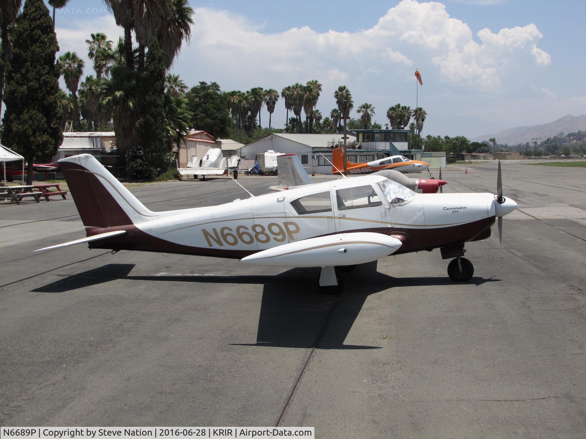 N6689P, 1960 Piper PA-24-250 Comanche C/N 24-1812, 1960 Piper PA-24-250 Comanche visiting iconic Flabob Airport, Riverside, CA