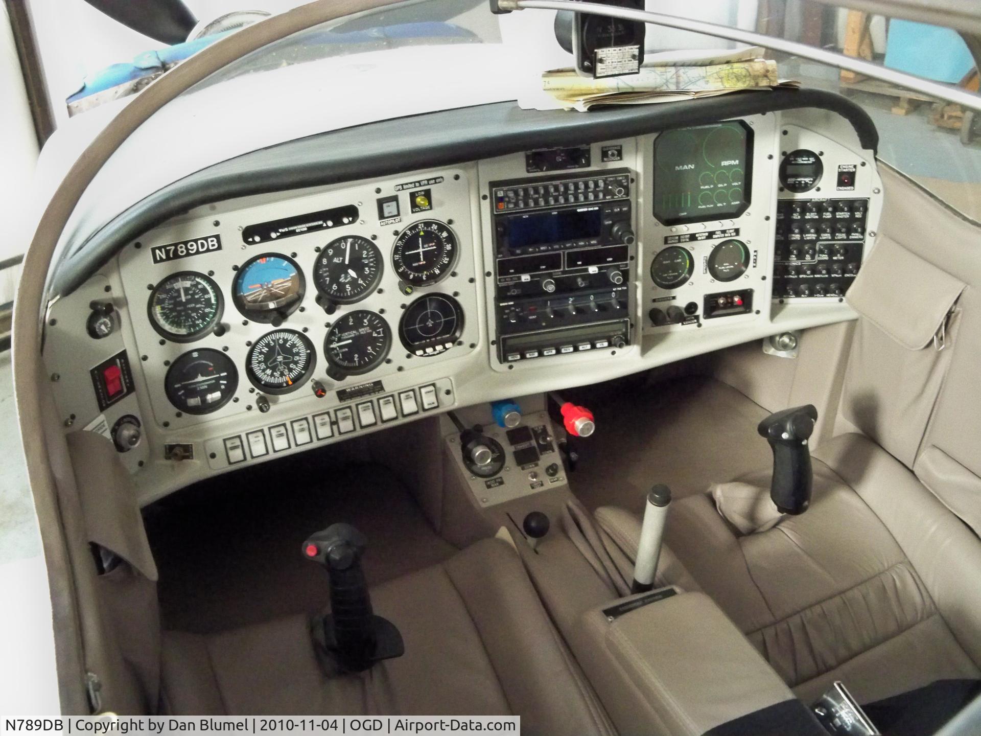 N789DB, 2003 Stoddard-Hamilton Glasair C/N 730, Interior