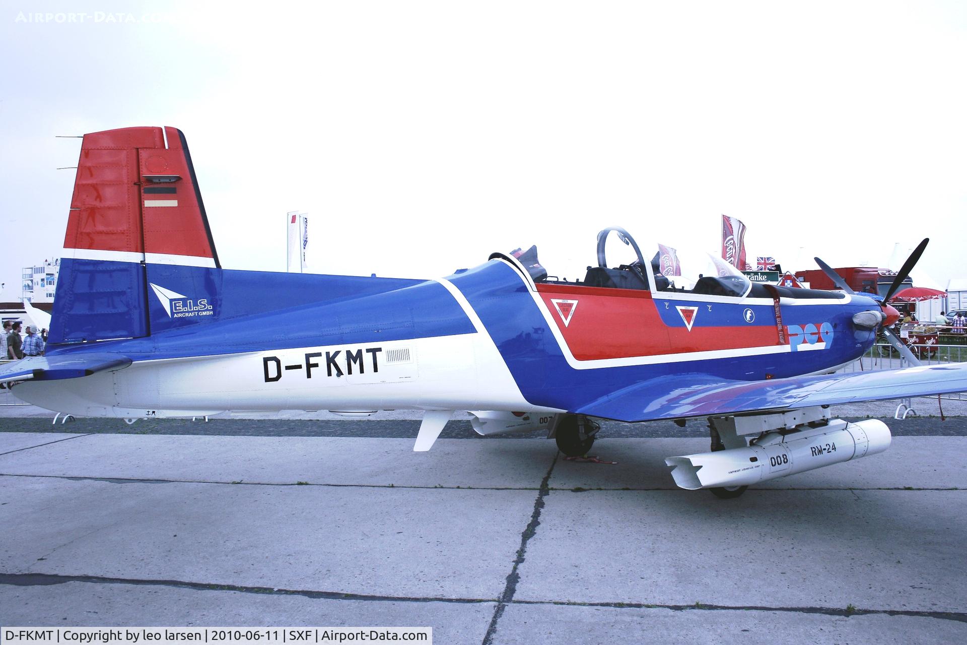 D-FKMT, Pilatus PC-9B C/N 176, Berlin Air Show 11.6.2010