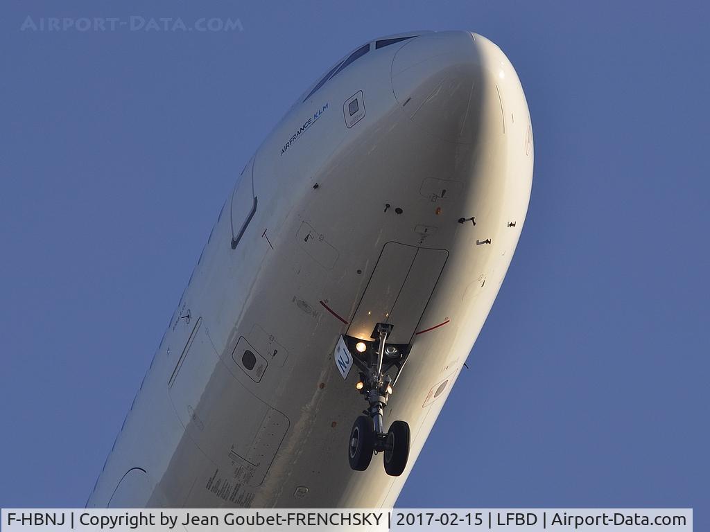 F-HBNJ, 2011 Airbus A320-214 C/N 4908, AF6274 from Paris landing 23