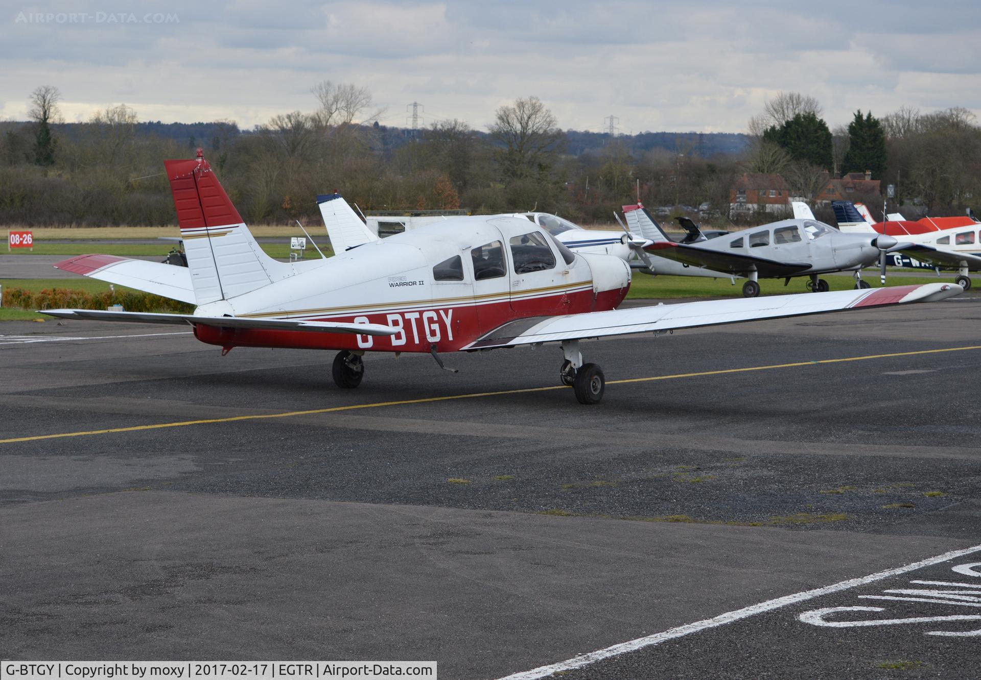 G-BTGY, 1982 Piper PA-28-161 Cherokee Warrior II C/N 28-8216199, Piper PA-28-161 Warrior ll at Elstree. Ex N209FT