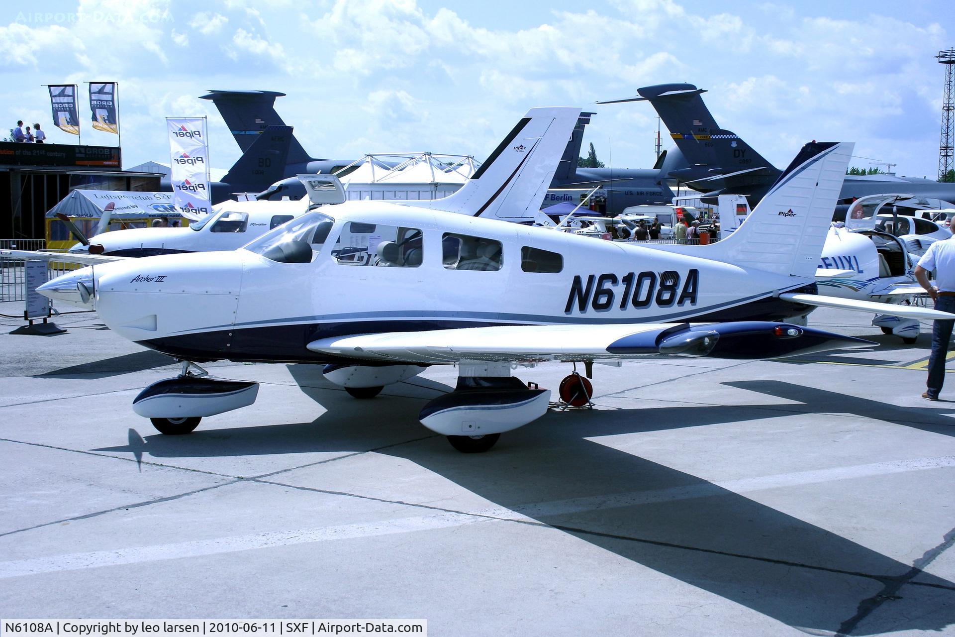 N6108A, 2010 Piper PA-28-181 Archer C/N 2843681, Berlin Air Show 11.6.2010