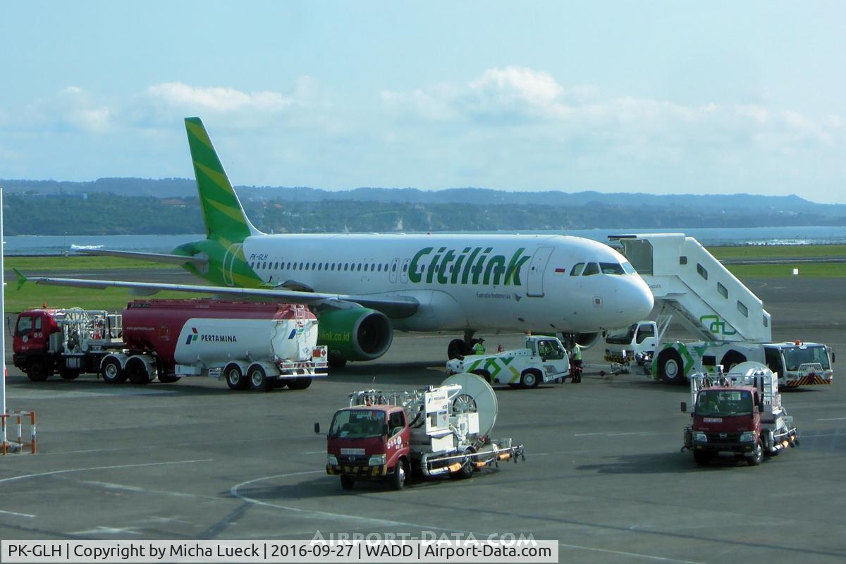 PK-GLH, 2007 Airbus A320-214 C/N 3147, At Denpasar