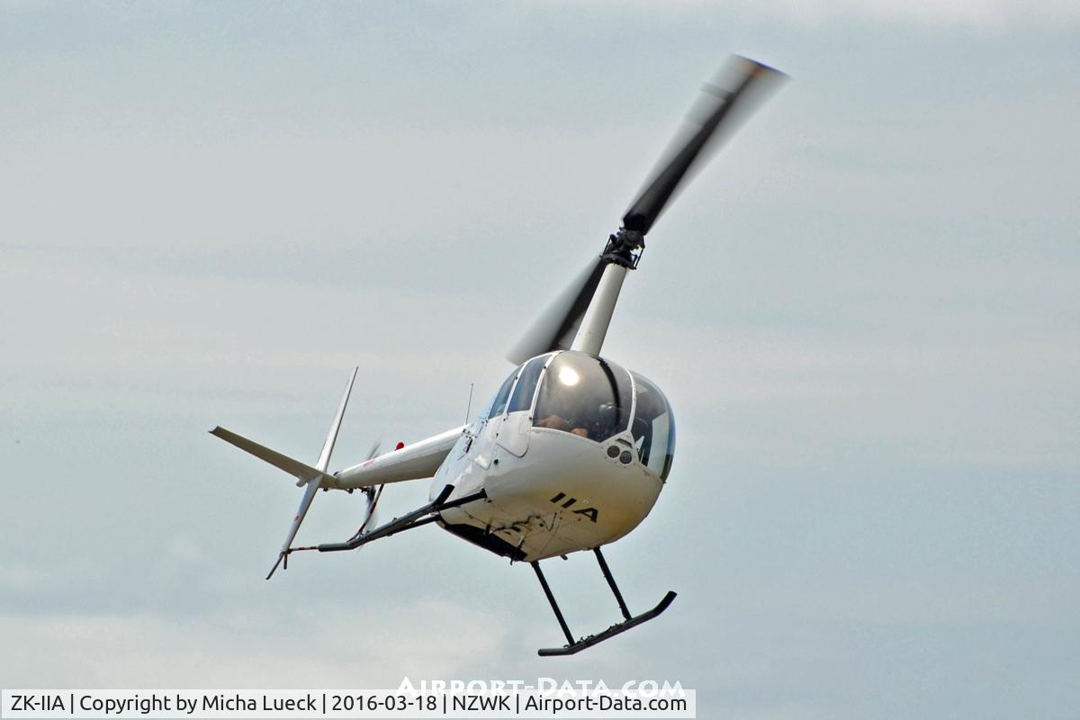ZK-IIA, Robinson R44 II C/N 10135, At Whakatane