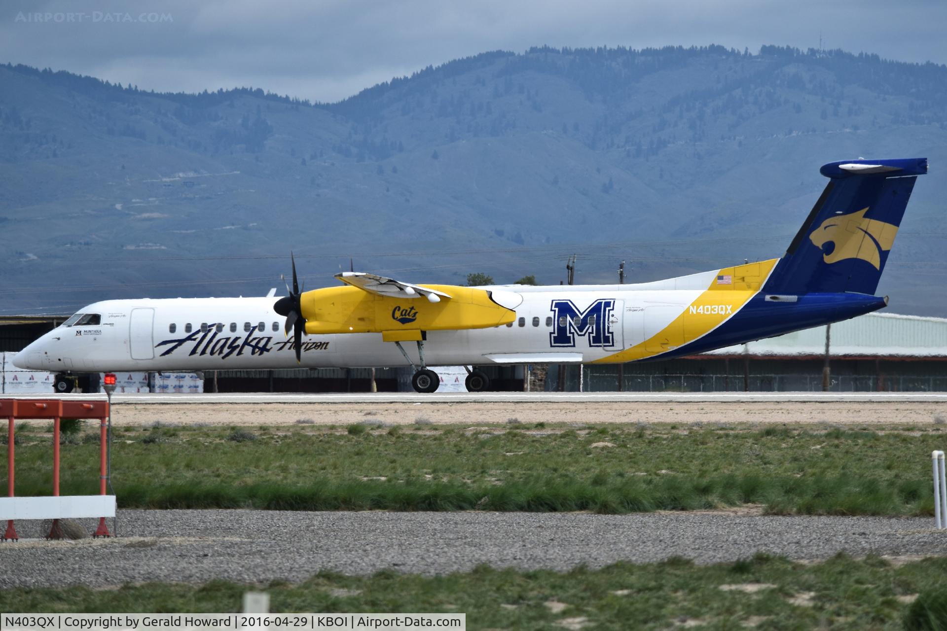 N403QX, 2001 De Havilland Canada DHC-8-402 Dash 8 C/N 4037, Landing on RWY 28R.