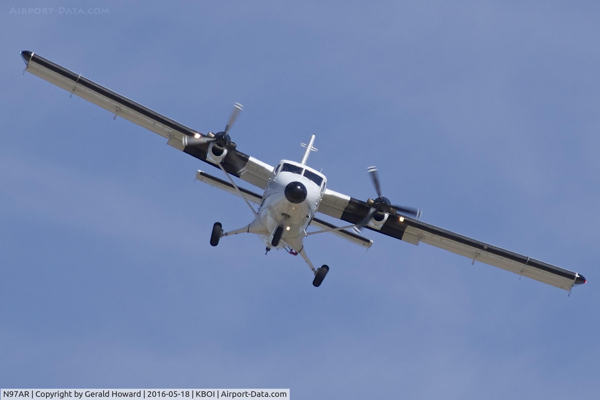 N97AR, 1973 De Havilland Canada DHC-6-300 Twin Otter C/N 365, Turning from base to final RWY 10L.