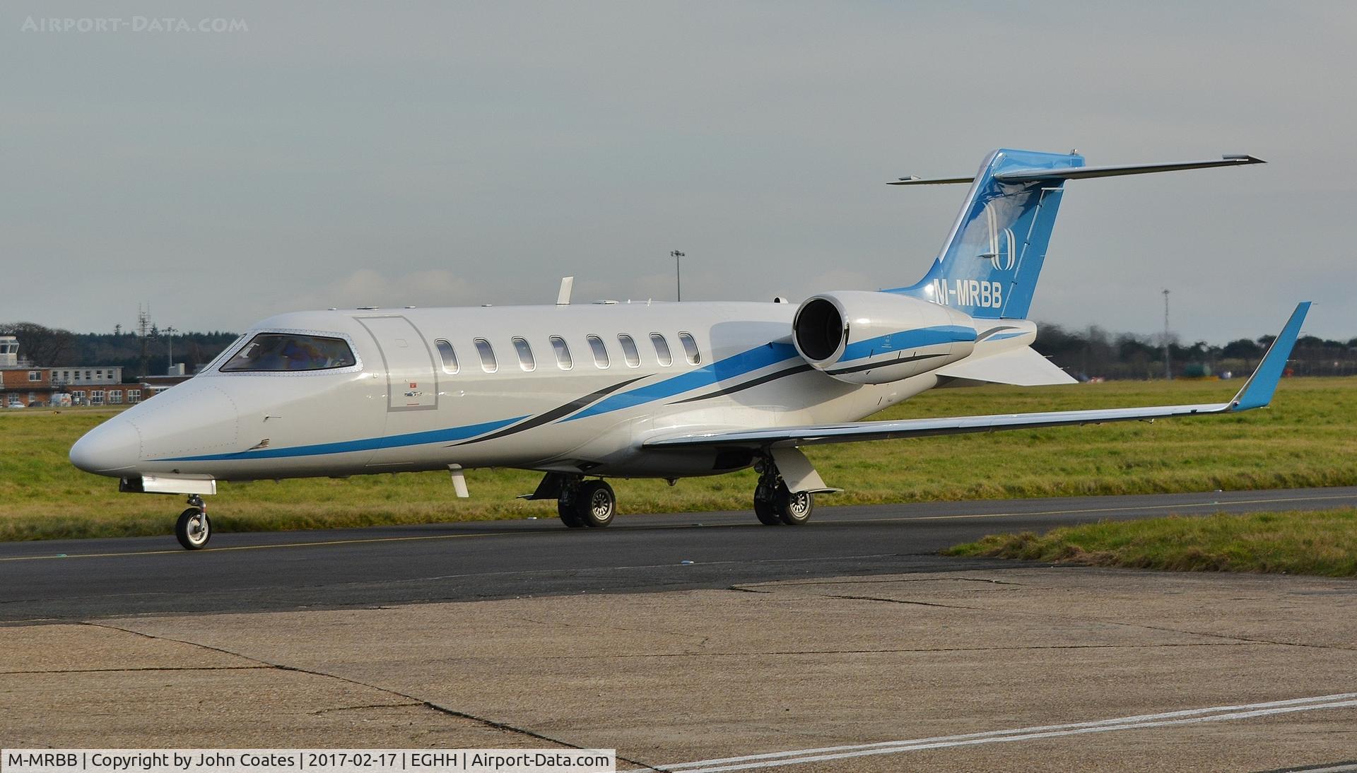 M-MRBB, 2002 Learjet 45 C/N 211, Arriving to Thurston Avn.