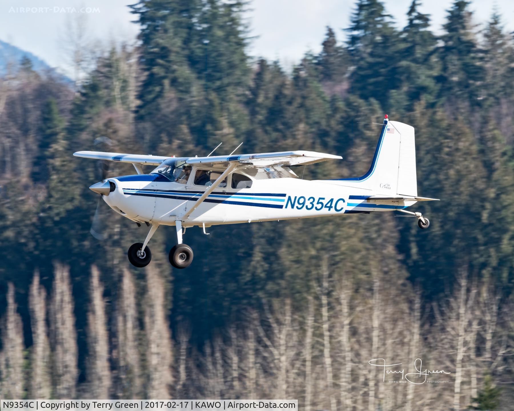 N9354C, 1955 Cessna 180 C/N 31752, KAWO