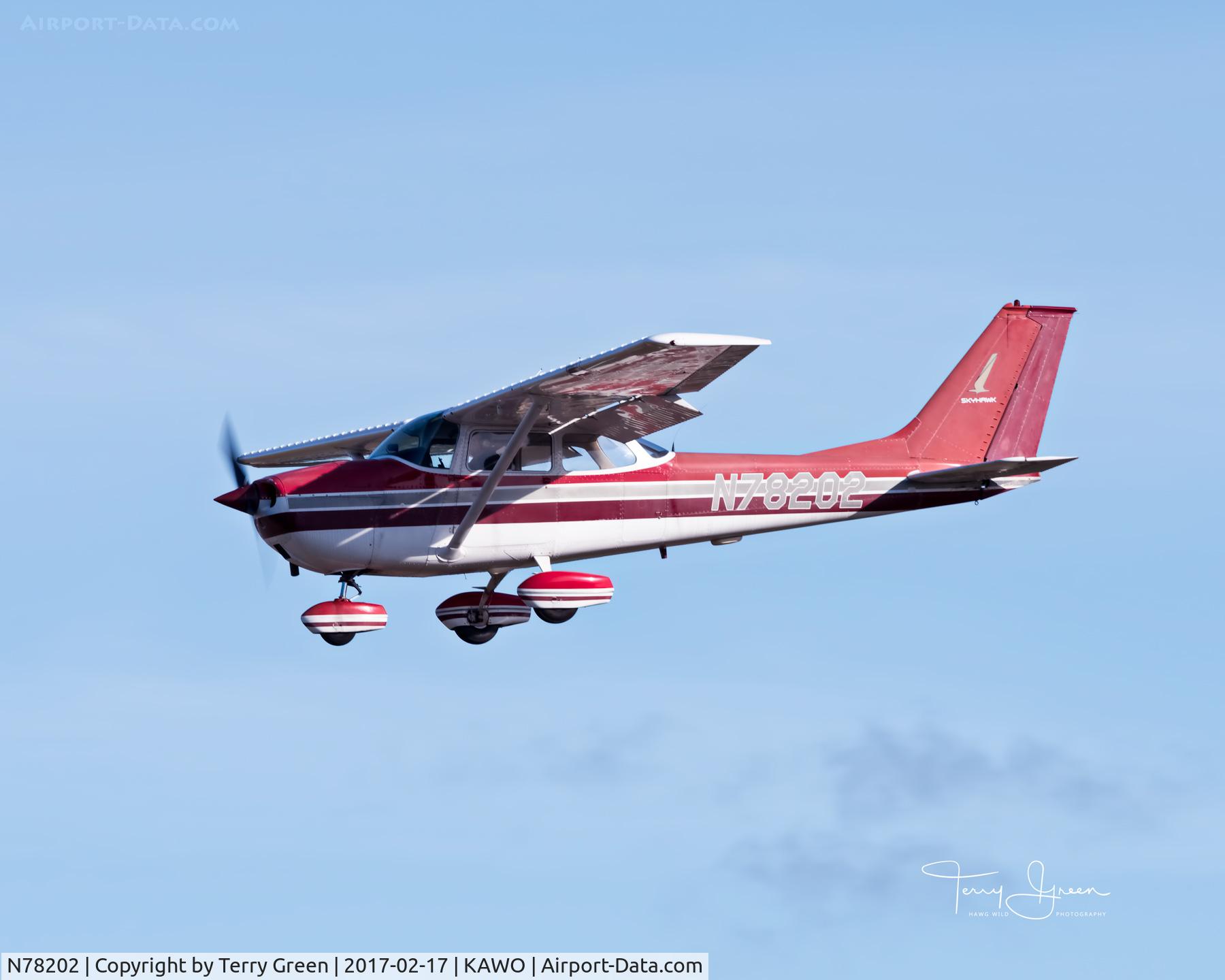 N78202, 1968 Cessna 172K Skyhawk C/N 17257524, KAWO