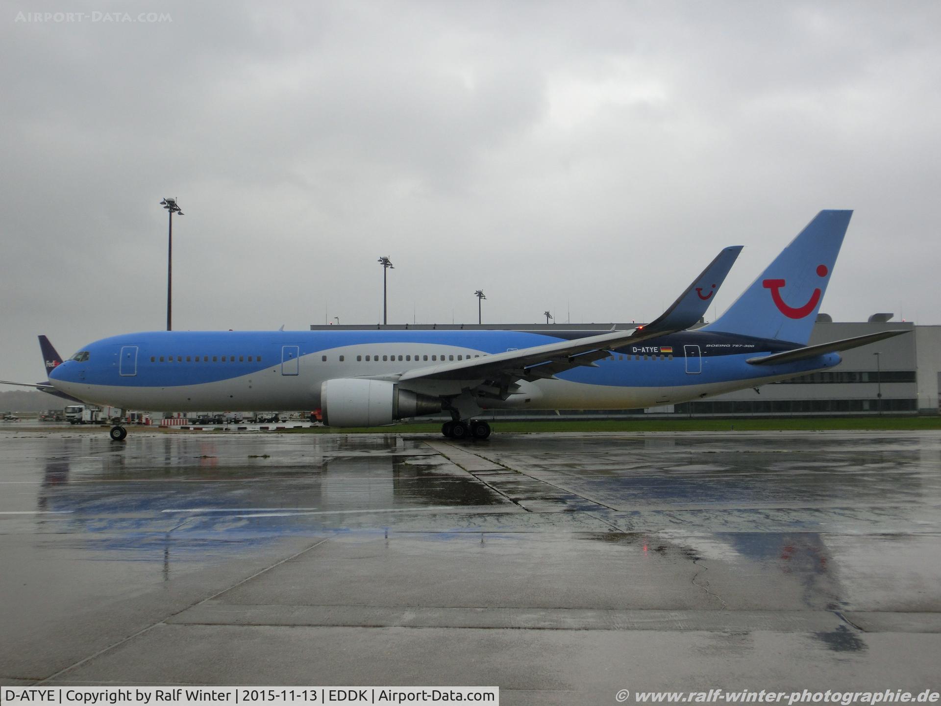 D-ATYE, 1998 Boeing 767-304/ER C/N 28979, Boeing 767-304ER(W) - X3 TUI TUIfly ex. G-OBYE - 28979 - D-ATYE - 13.11.2015 - CGN