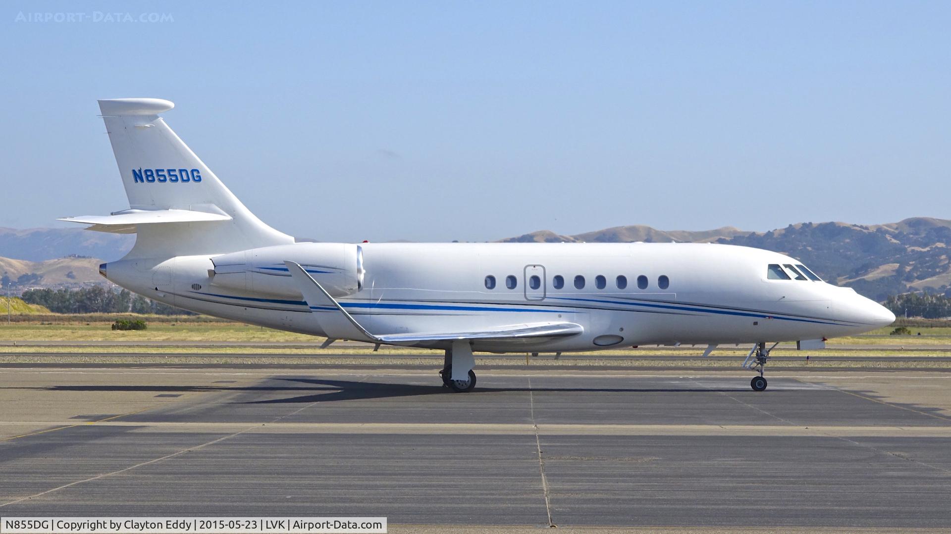 N855DG, 2006 Dassault Falcon 2000EX C/N 97, Livermore Airport 2015.