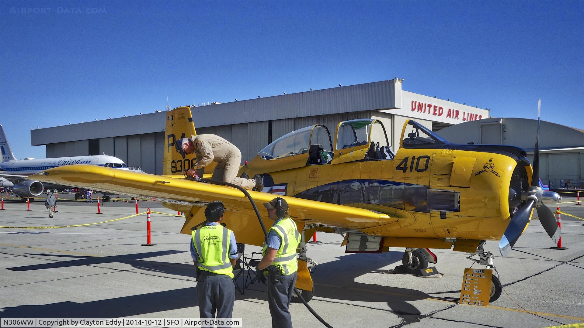 N306WW, 1955 North American T-28B Trojan C/N 200-377, SFO 2015