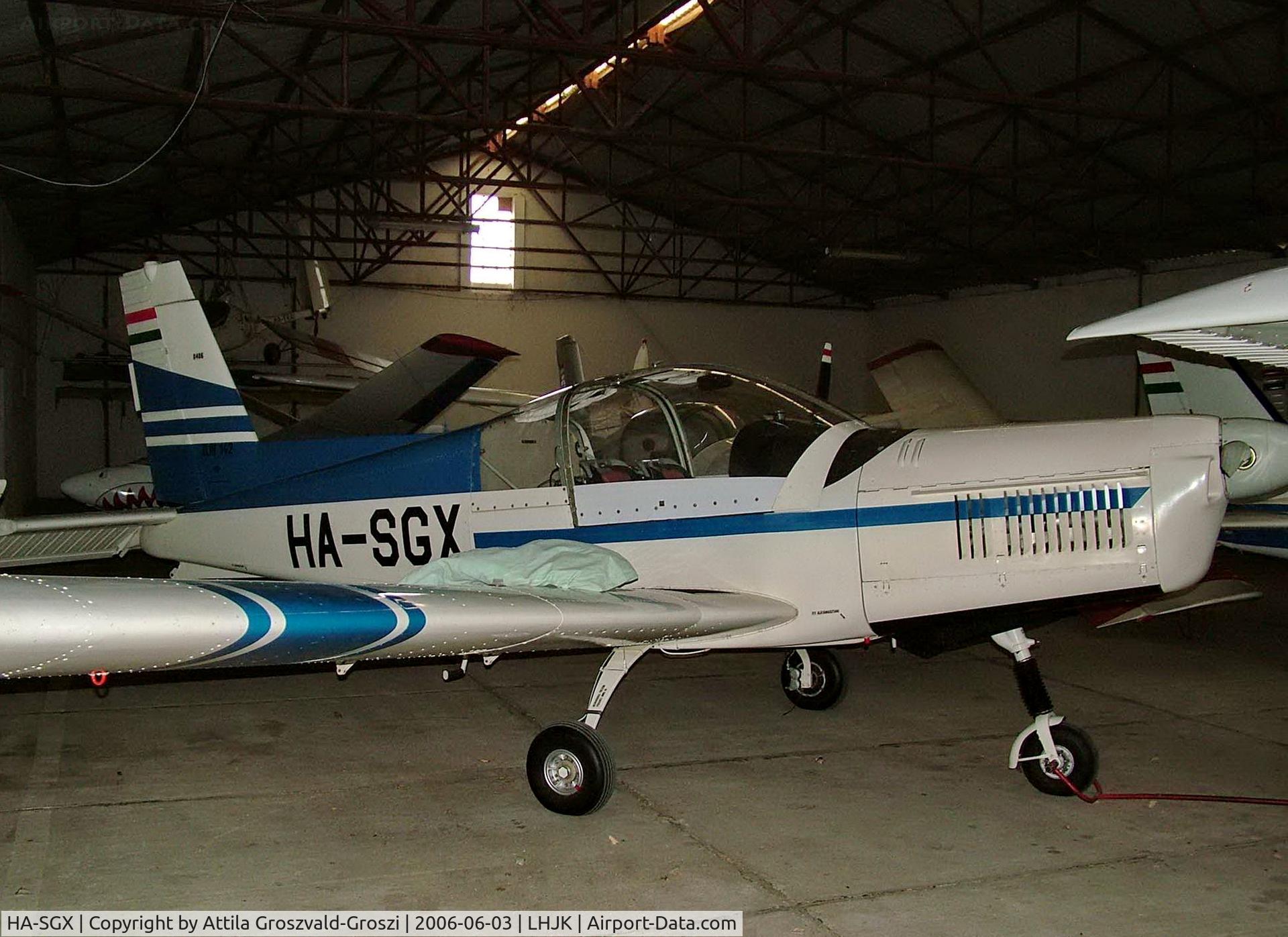 HA-SGX, 1989 Zlin Z-142 C/N 0486, Jakabszállás Airport, Hungary