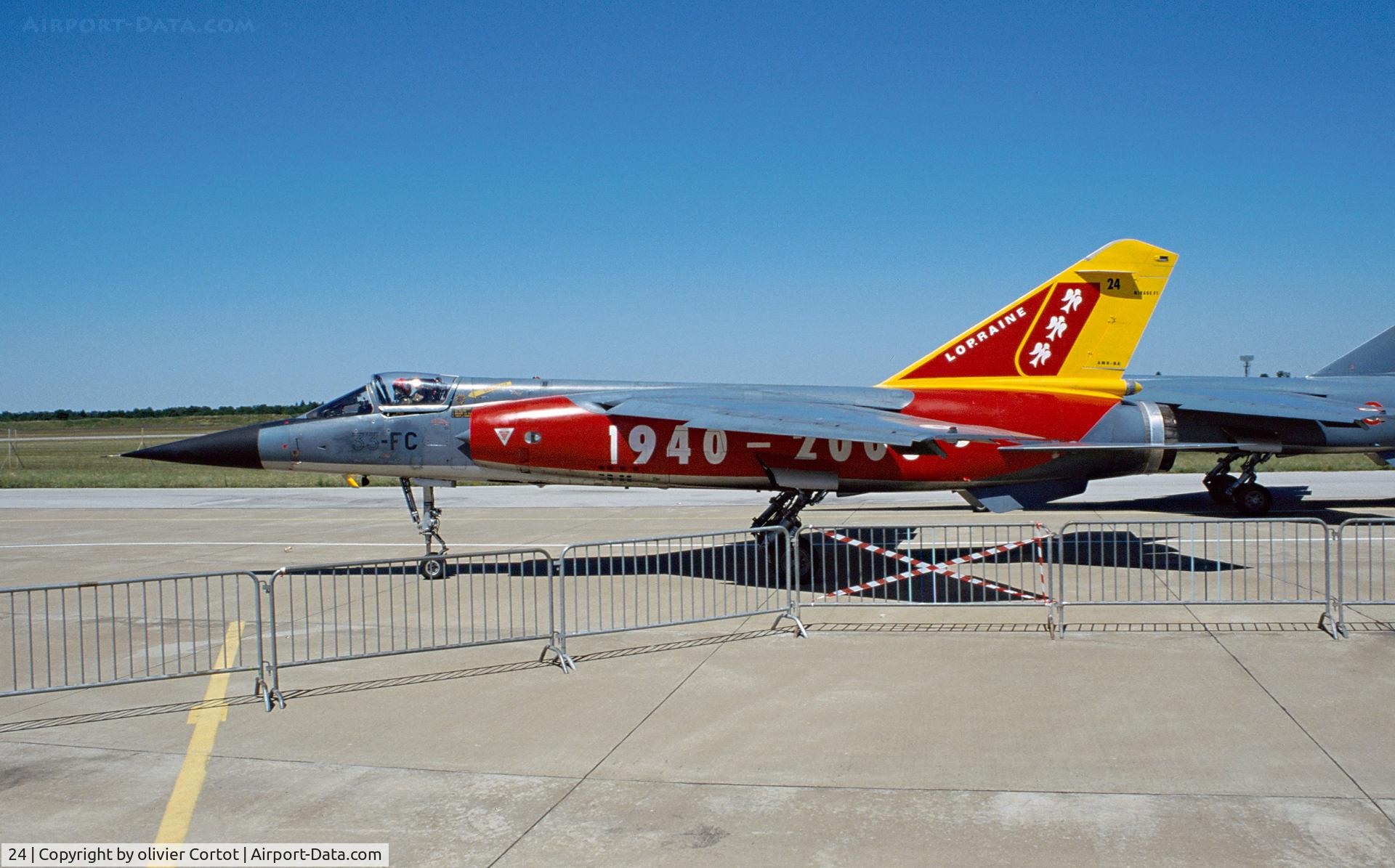 24, Dassault Mirage F.1C C/N 24, Saint Dizier airshow 2000