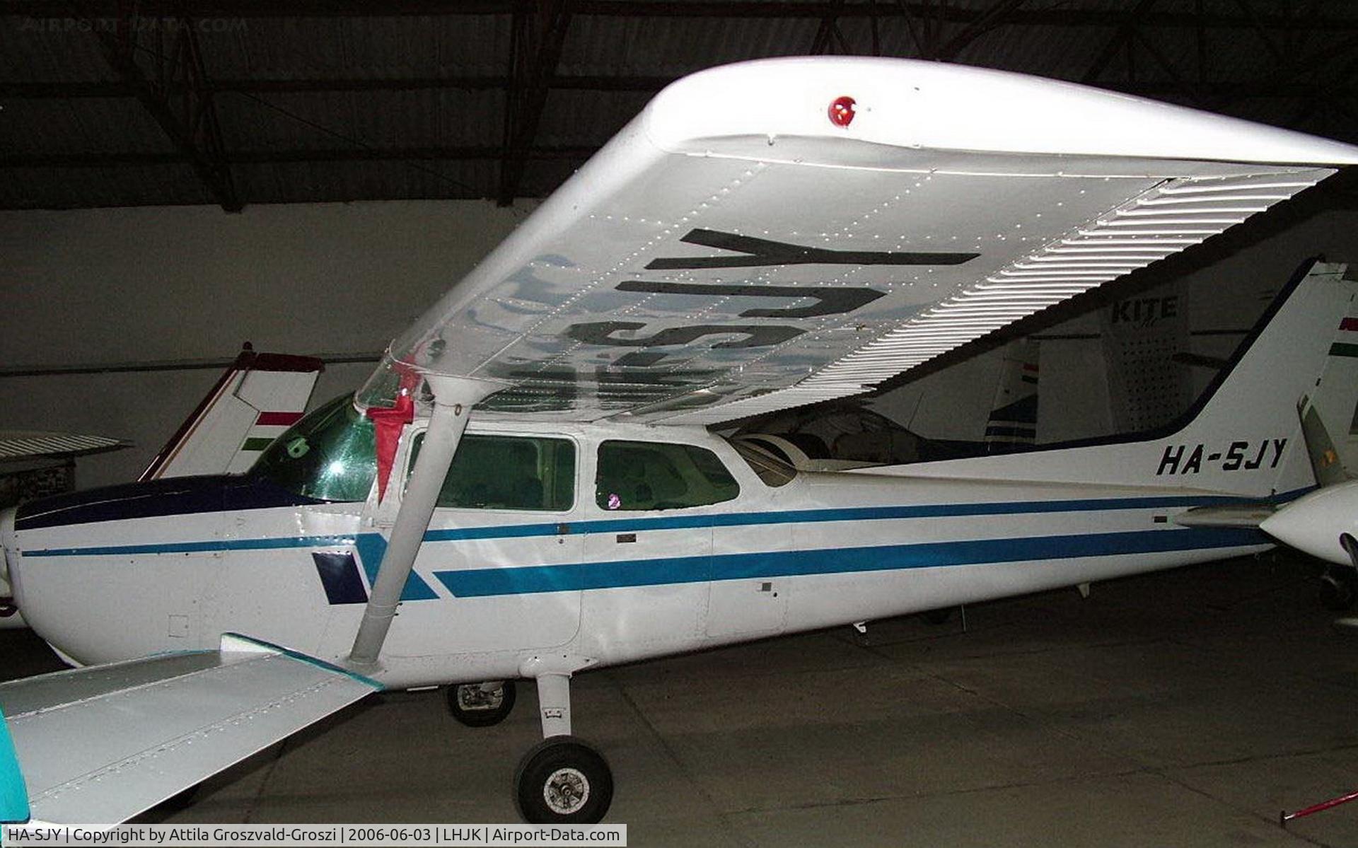 HA-SJY, Cessna 172N C/N 17268609, Jakabszállás Airport, Hungary