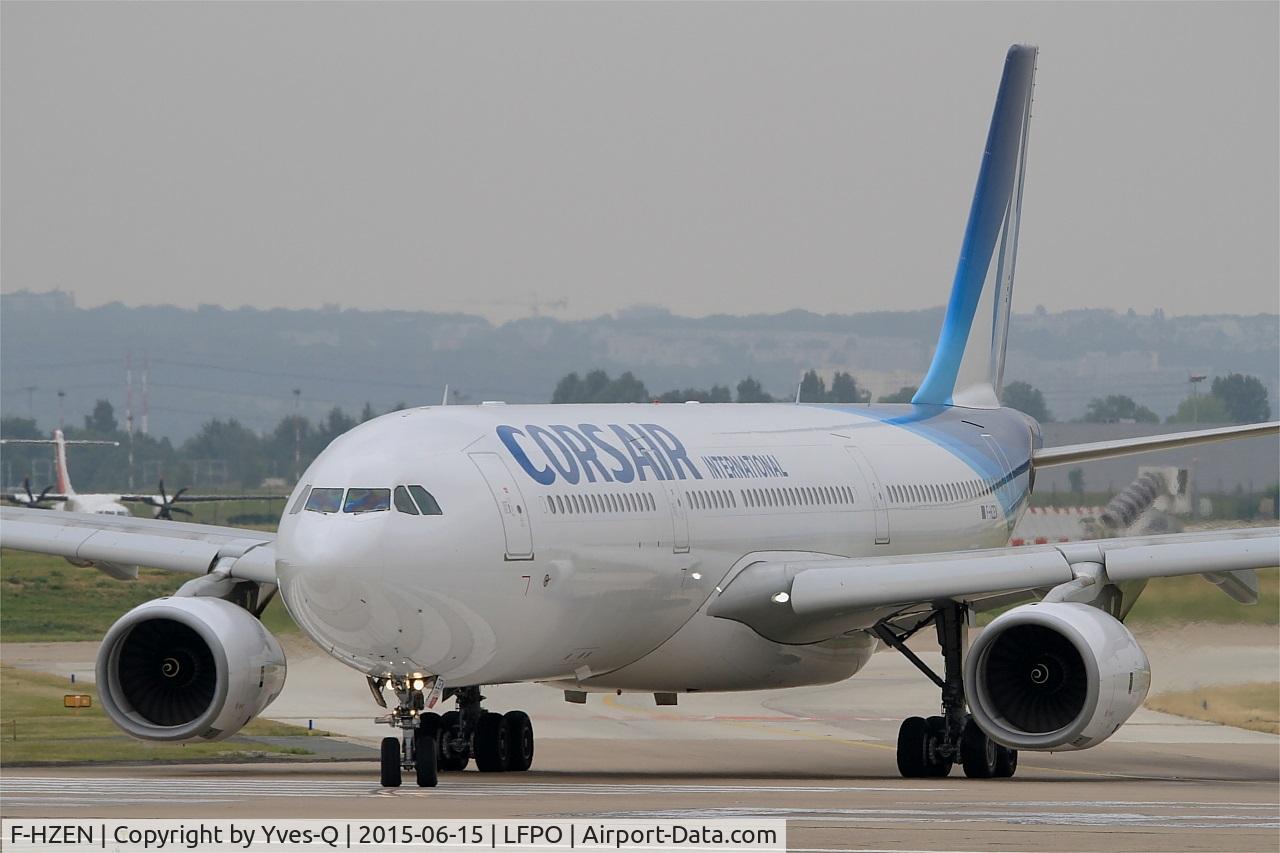 F-HZEN, 2012 Airbus A330-343X C/N 1376, Airbus A330-343X, Lining up rwy 08, Paris-Orly airport (LFPO-ORY)
