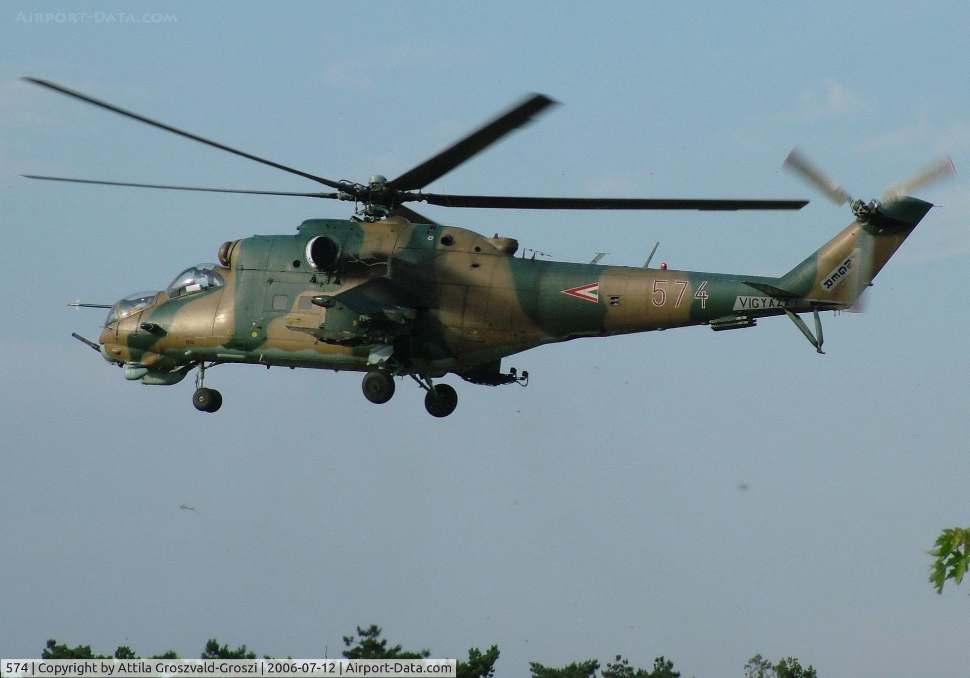 574, Mil Mi-24D Hind C/N K220574, Jutas-Újmajor, Veszprém, Hungary