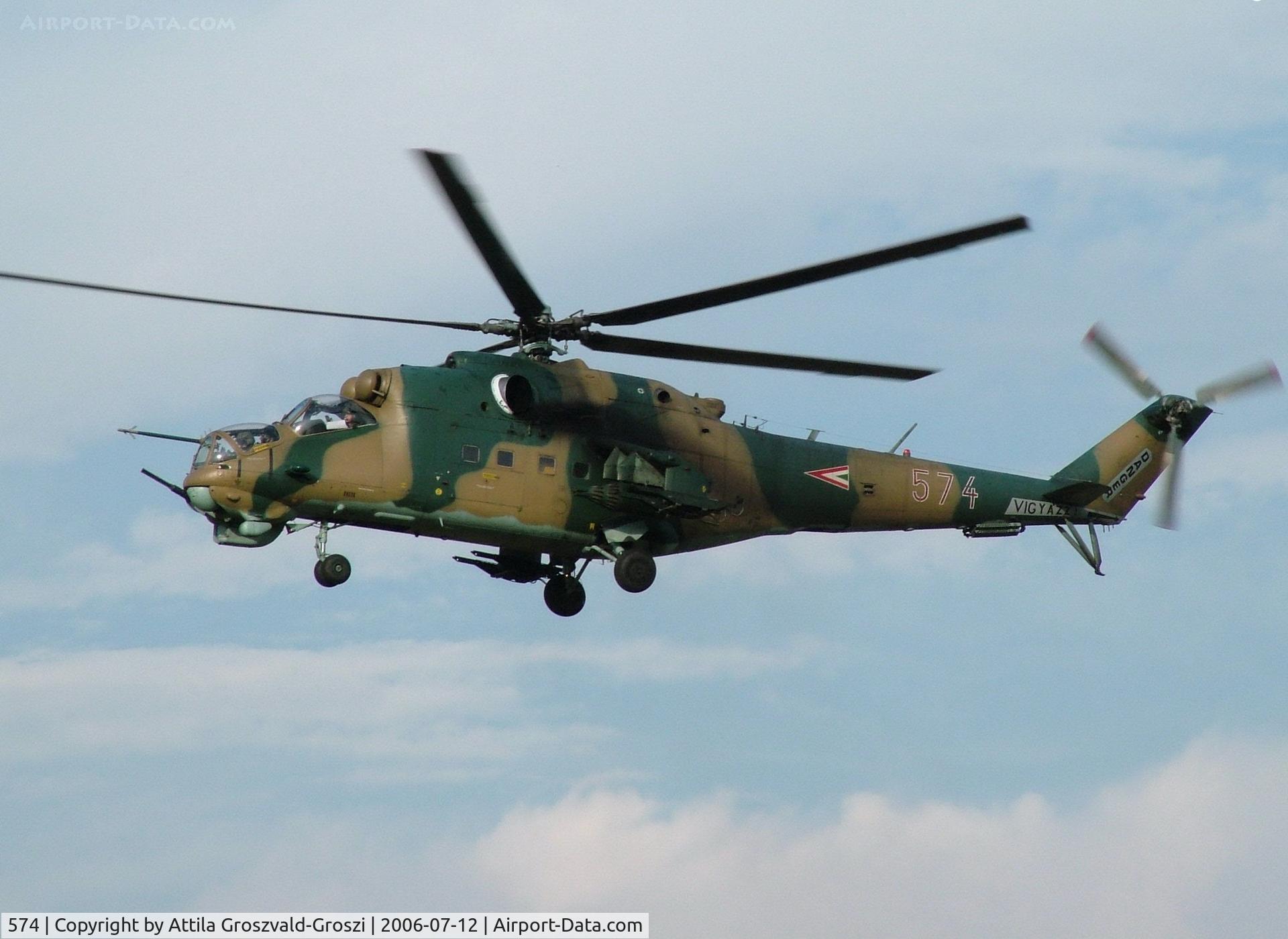 574, Mil Mi-24D Hind C/N K220574, Jutas-Újmajor, Veszprém, Hungary