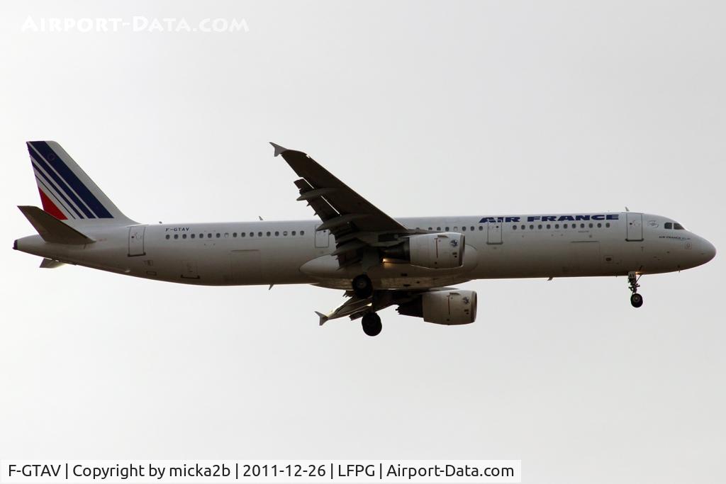 F-GTAV, 2009 Airbus A321-211 C/N 3884, Landing