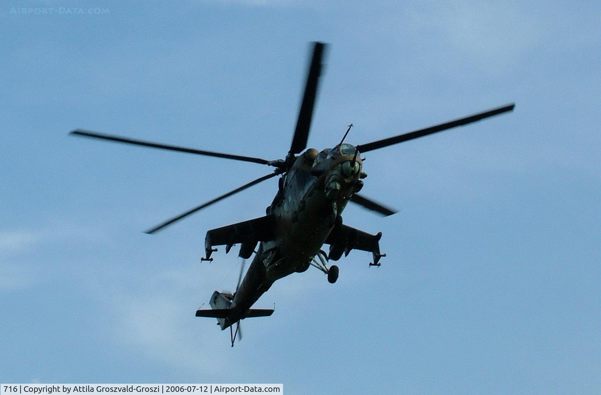 716, Mil Mi-24V Hind E C/N 220716, Jutas-Újmajor, Veszprém, Hungary