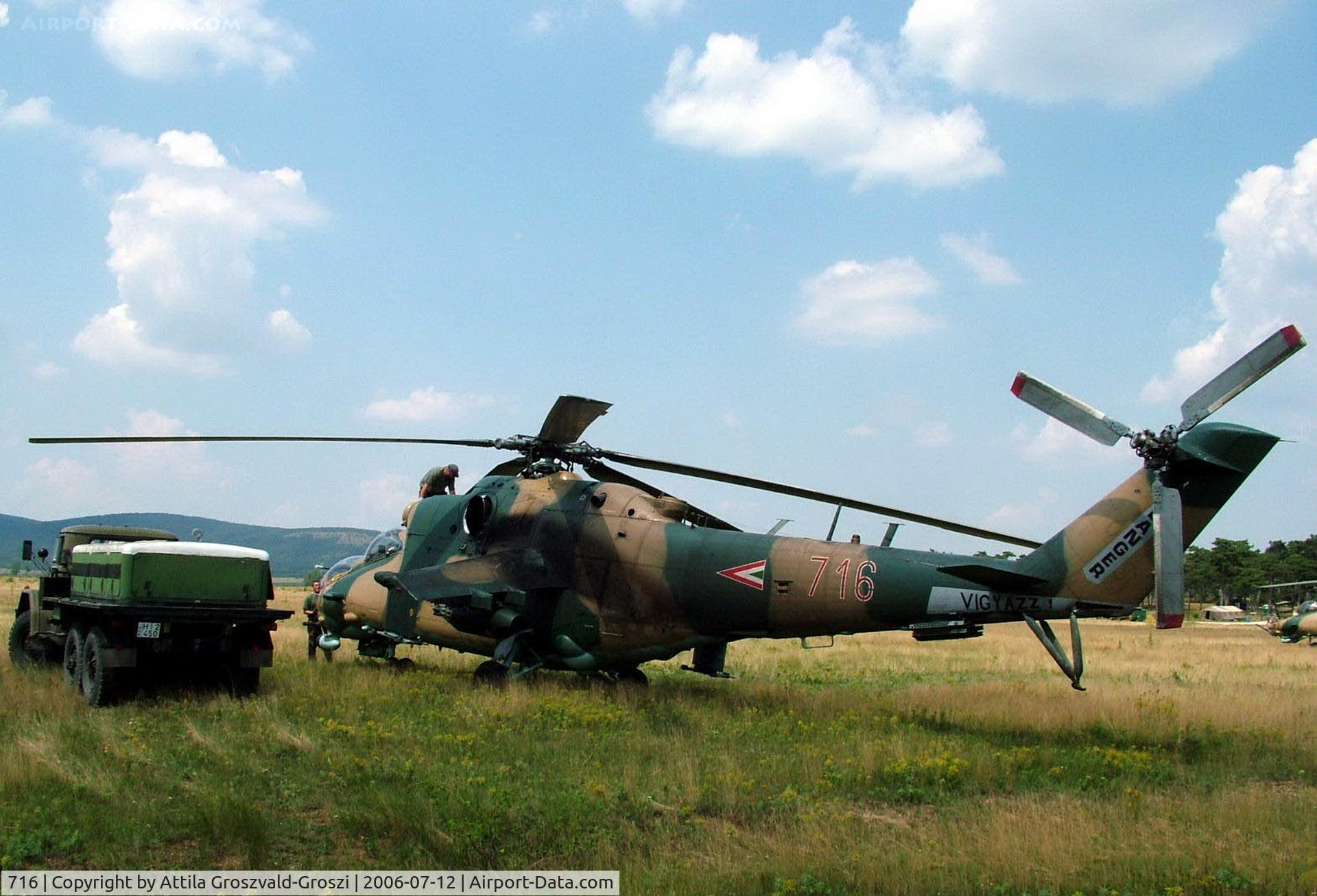 716, Mil Mi-24V Hind E C/N 220716, Jutas-Újmajor, Veszprém, Hungary